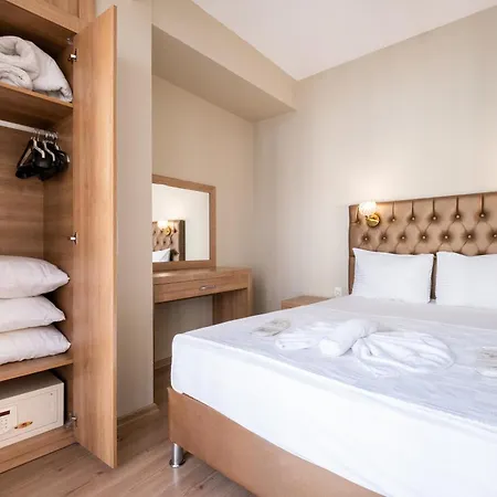 Lavin Apartment