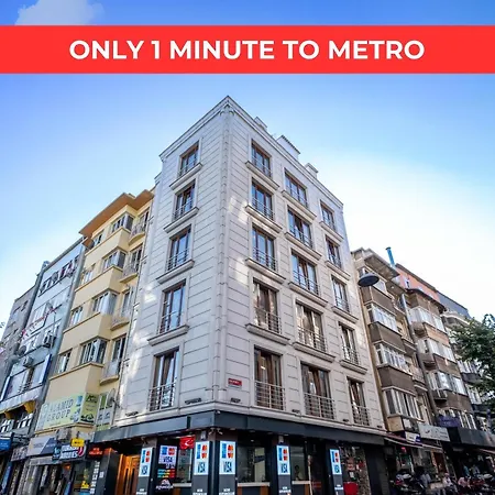 Lavin Apartment