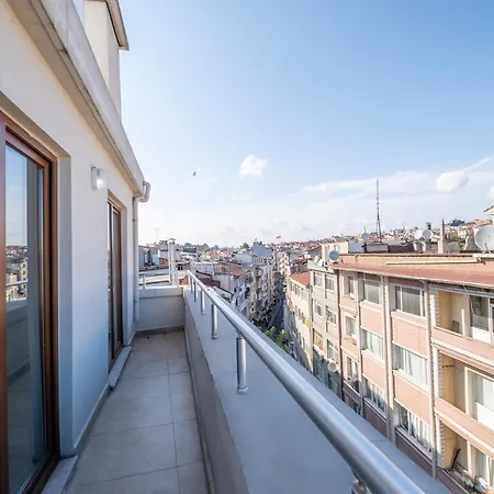 Apartment Lavin Istanbul